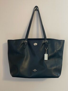 Coach turnlock tote- black crossgrain leather, gold hardware